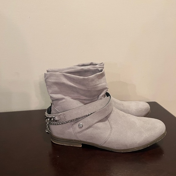 Juicy Couture Women's Slouch Ankle Boots size 7.5 - Picture 8 of 8